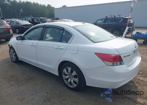 2008 Honda Accord 2.4 Ex-L z USA, uszkodzony, nr VIN 1HGCP26808A067058